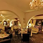 Les Hortensias Du - Fontenille Collection 4*