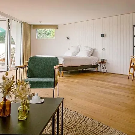 Les Hortensias Du - Fontenille Collection Hotel
