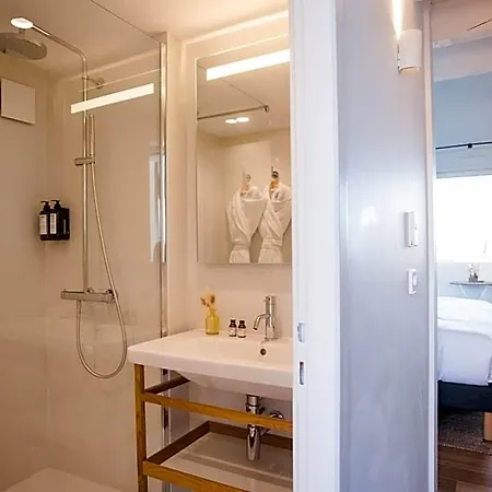Hotel Les Hortensias Du - Fontenille Collection 4*