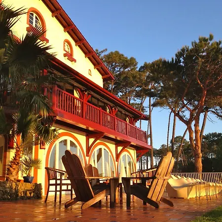Hotel Les Hortensias Du - Fontenille Collection