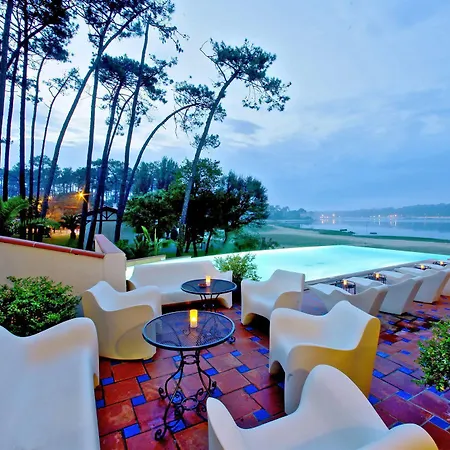 Hotell Les Hortensias Du - Fontenille Collection