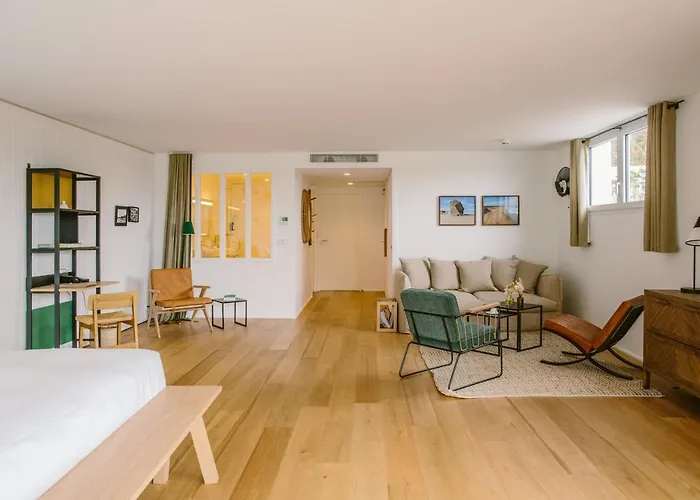 Les Hortensias Du - Fontenille Collection Hotel